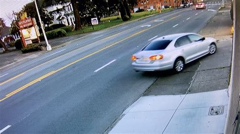 Police search for driver in Petaluma hit-and-run